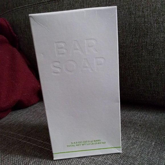 Kirkland Signature All Natural Soap (5 Bars) - Picture 1 of 9